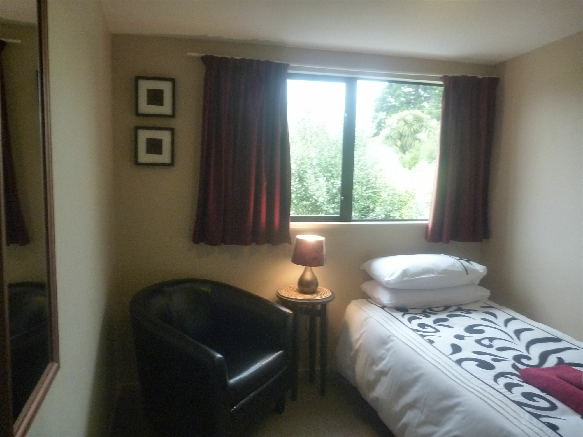 Redwood Lodge Метвен Экстерьер фото